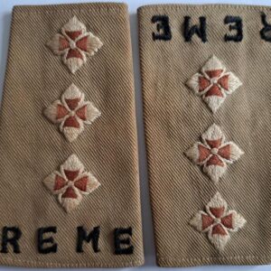 Pair of WW2 British Army Officer Slip on Ranks, REME Captain