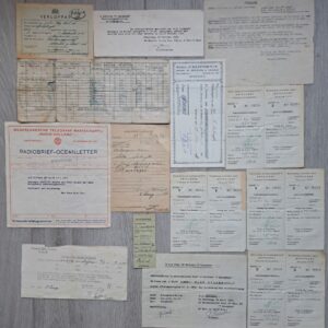 Nederlands-Indie - 14 documenten - Soldaat Sebregts, Chauffeur en Oppasser van Majoor Hindriks. / Dutch East Indies - 14 documents - Private Sebregts, Driver and Batman of Major Hindriks.